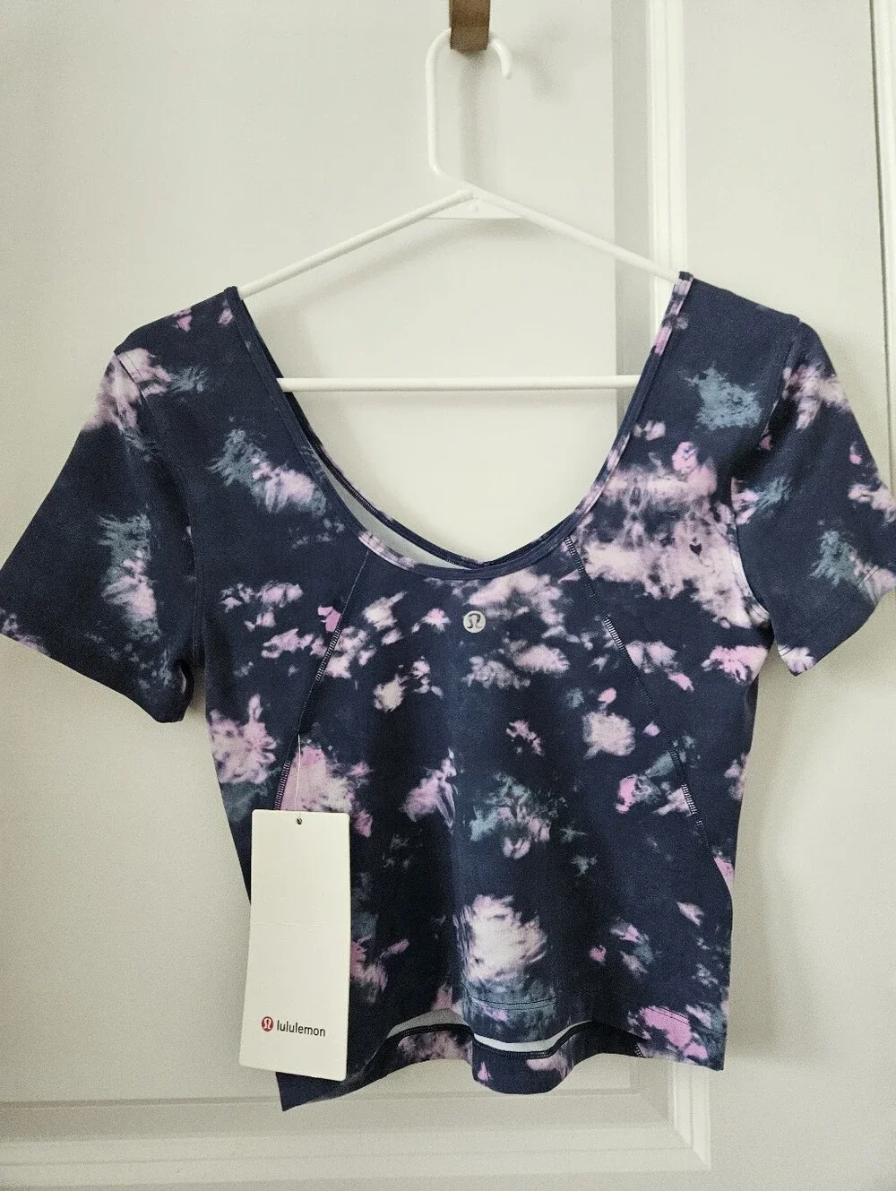 NWT Lululemon Size 6 Align T-Shirt Circulate Tie Dye Mineral Blue Multi $78